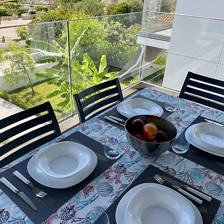 Magic Kefalonia Lägenhetshotell 4*